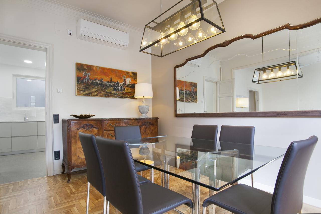 Tendency Sagrada Familia Luxury Apartament *